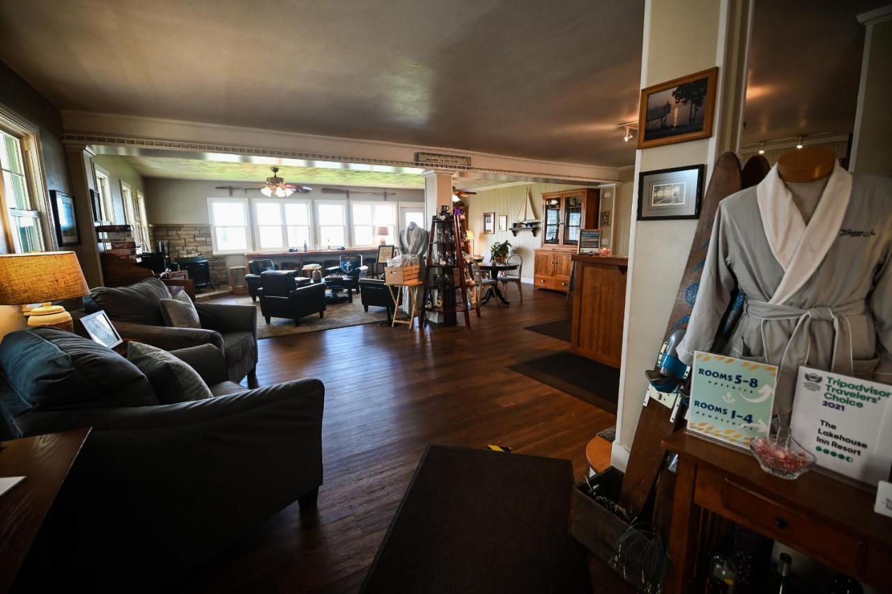 Inn The Lakehouse