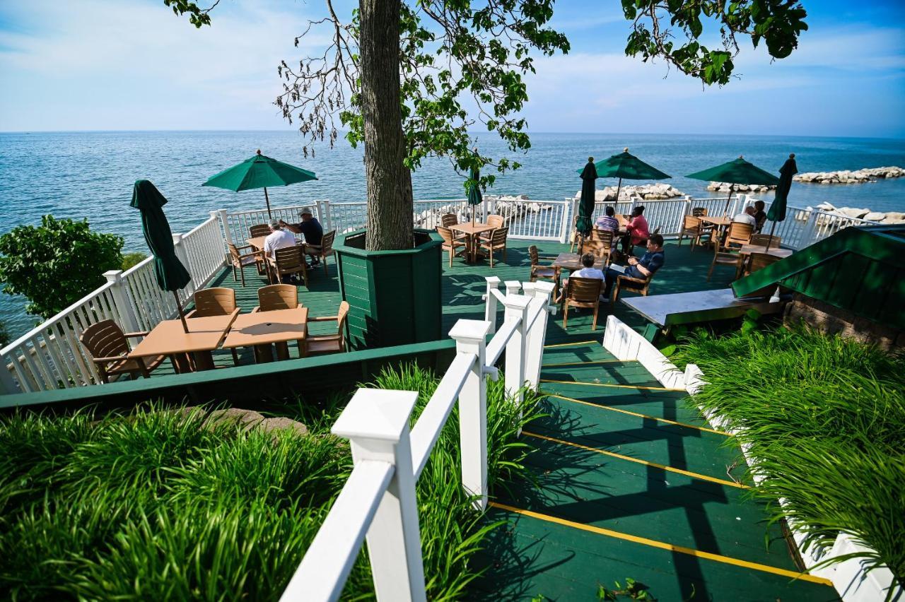 Inn The Lakehouse