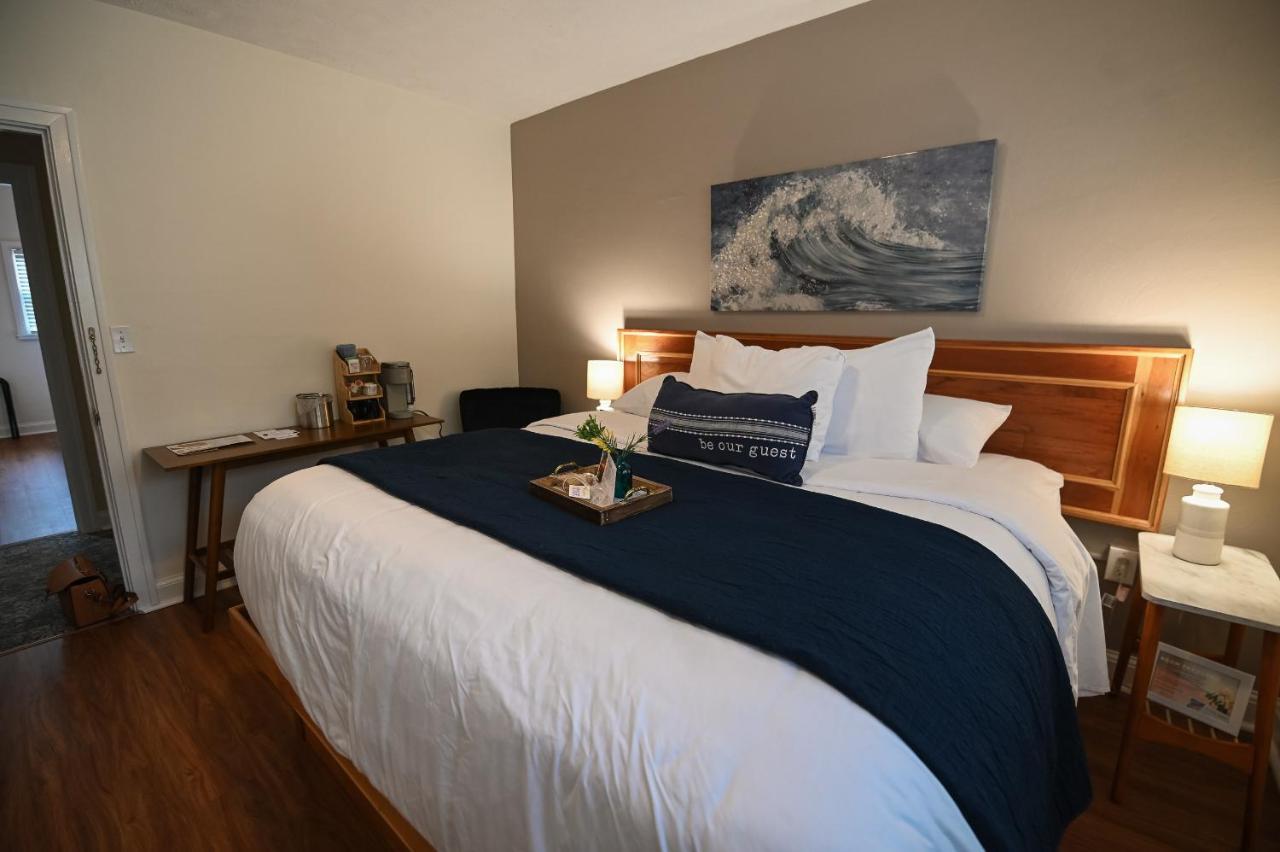 Inn The Lakehouse Geneva-on-the-Lake