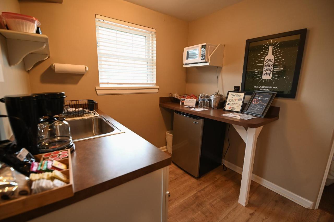 Inn The Lakehouse 3*