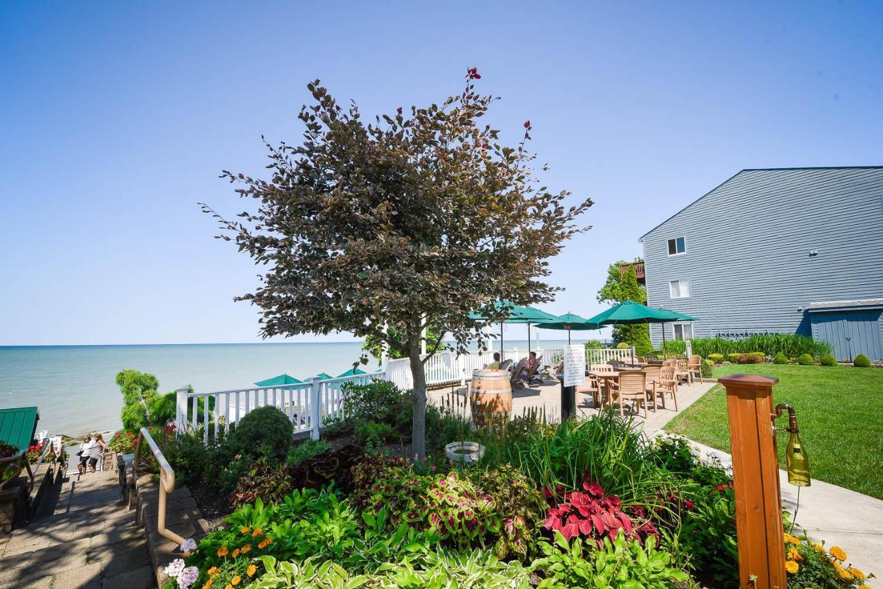 The Lakehouse Inn Geneva-on-the-Lake